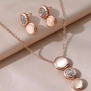 NEW Peach Ivory and Pave Statement Necklace & Earrings Set